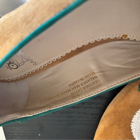 Rara Avis Tan Suede Loafers with Colorful Bird Embroidery 8.5 wide - Picture 6 of 6